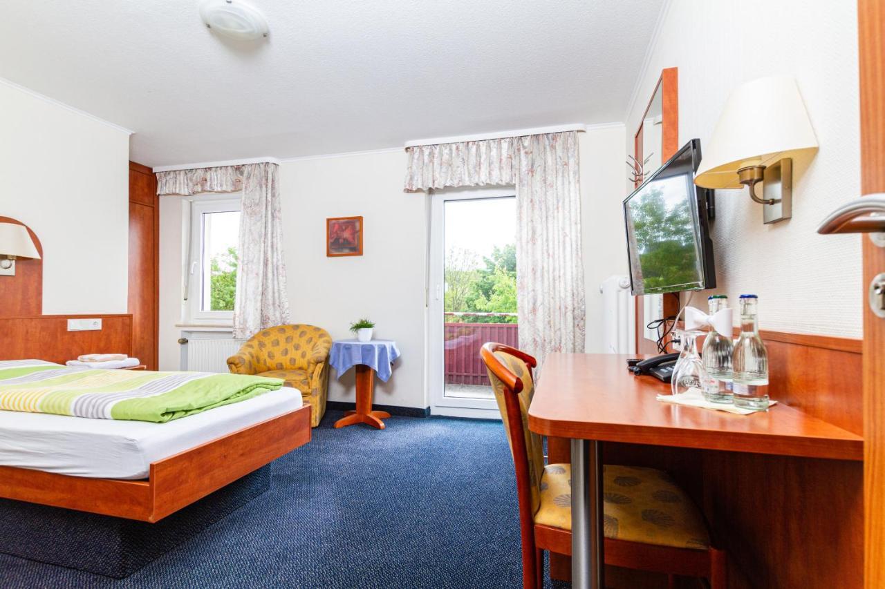 Landhotel Georgshof Huenfeld Ngoại thất bức ảnh