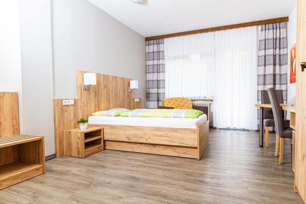 Landhotel Georgshof Huenfeld Ngoại thất bức ảnh