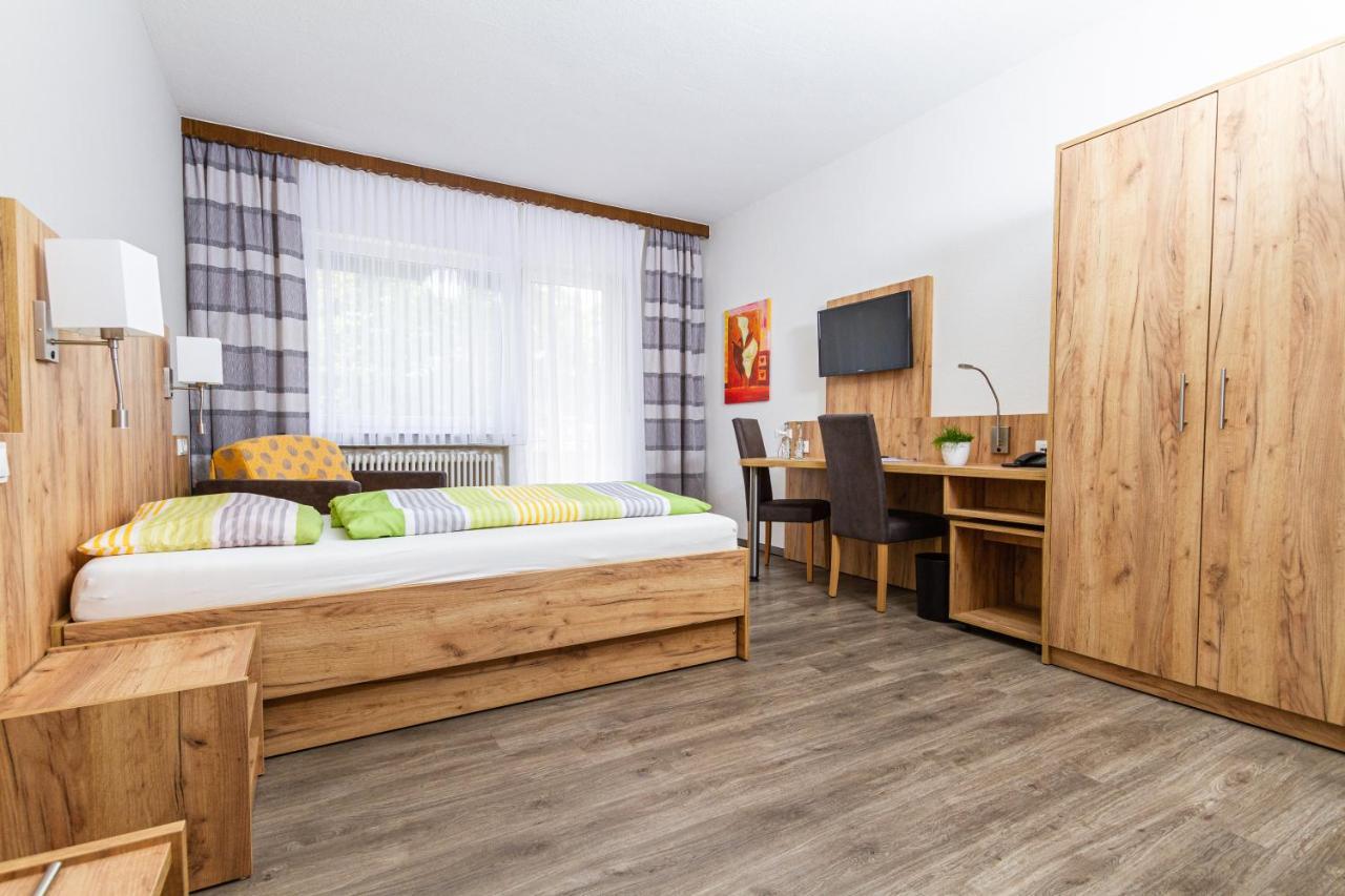 Landhotel Georgshof Huenfeld Ngoại thất bức ảnh