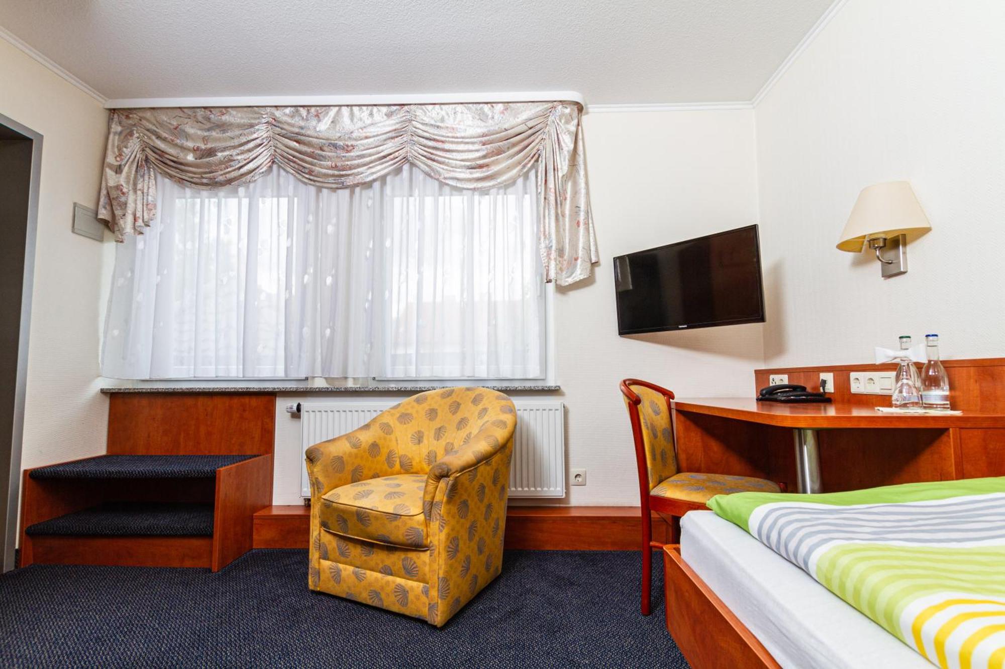 Landhotel Georgshof Huenfeld Phòng bức ảnh