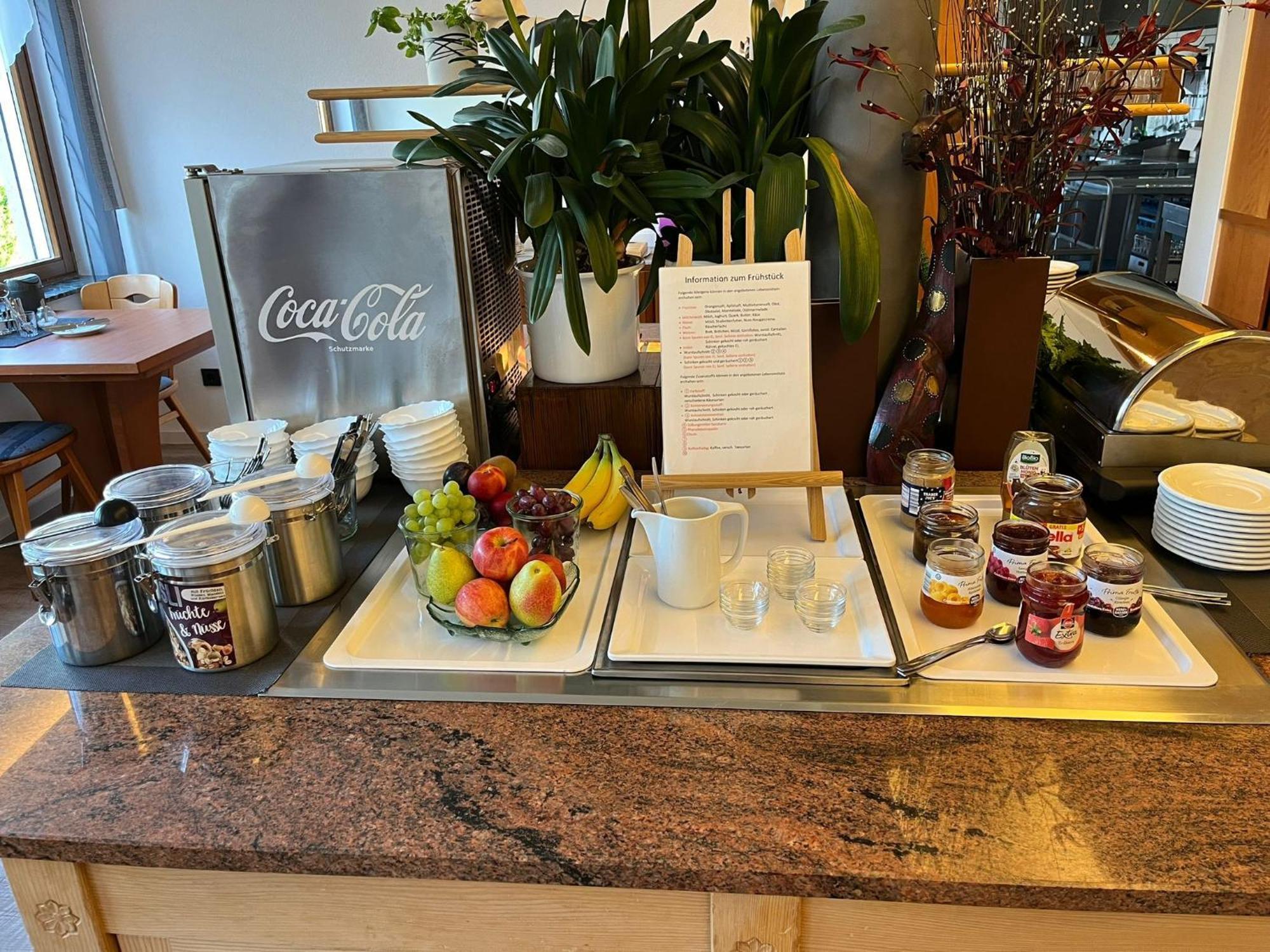 Landhotel Georgshof Huenfeld Ngoại thất bức ảnh